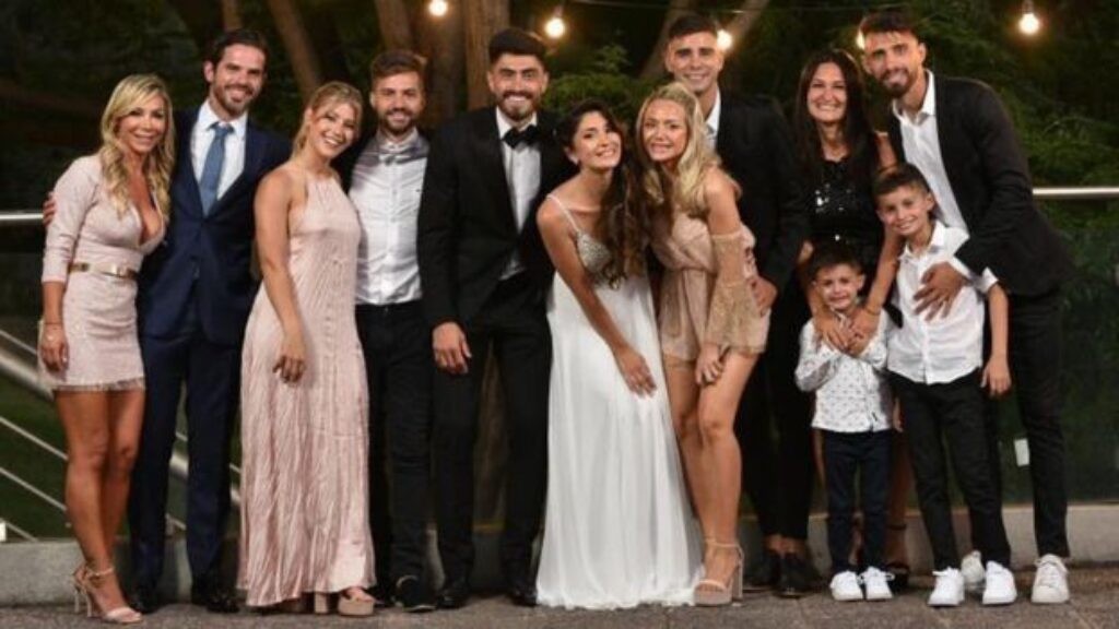 “Icardeada”: Fernando Gago se mostró con su nueva pareja, la mejor amiga de su ex, Gisela Dulko | Espectáculos