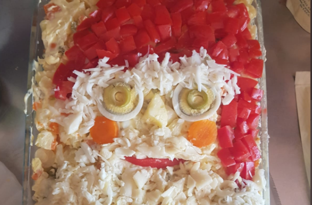Viral navideño: "No es Navidad si mamá no hace la ensalada rusa con la cara de Papá Noel" | Tecnología