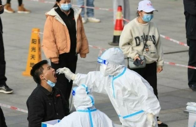 China registró el mayor número de casos de coronavirus en casi dos años | Internacionales