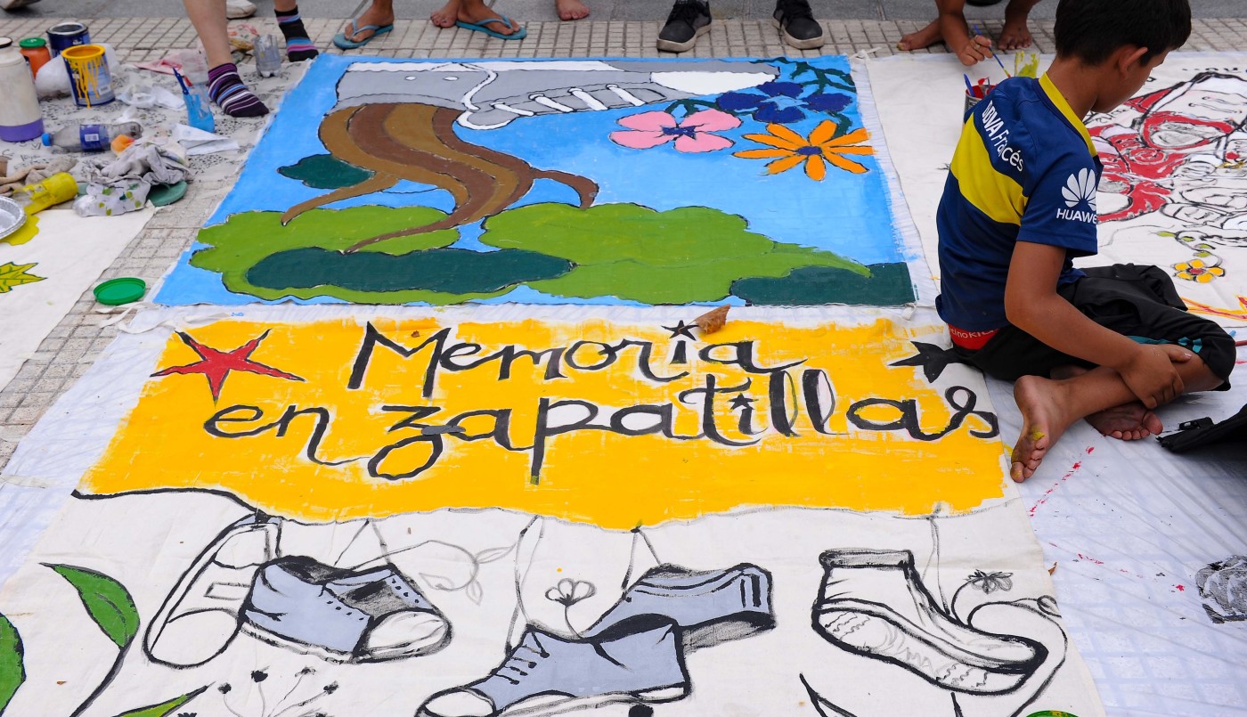 Sobrevivientes y familiares de víctimas de Cromañón marcharon a 17 años de la tragedia | Información General