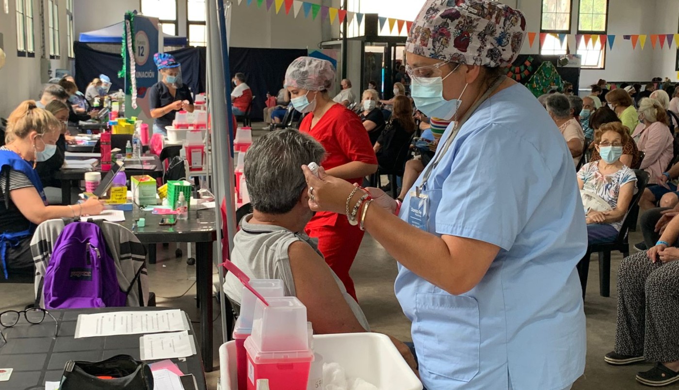 Récord absoluto: 2634 contagios de coronavirus en un día en Rosario | Rosario y la región