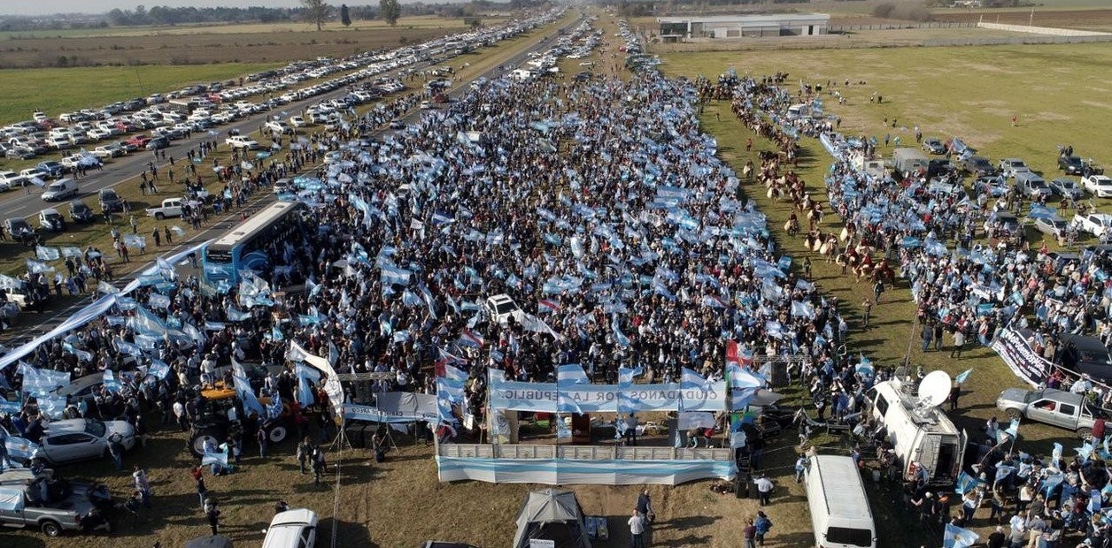 El campo prepara una protesta contra la política agropecuaria en el #8E | Economía y negocios