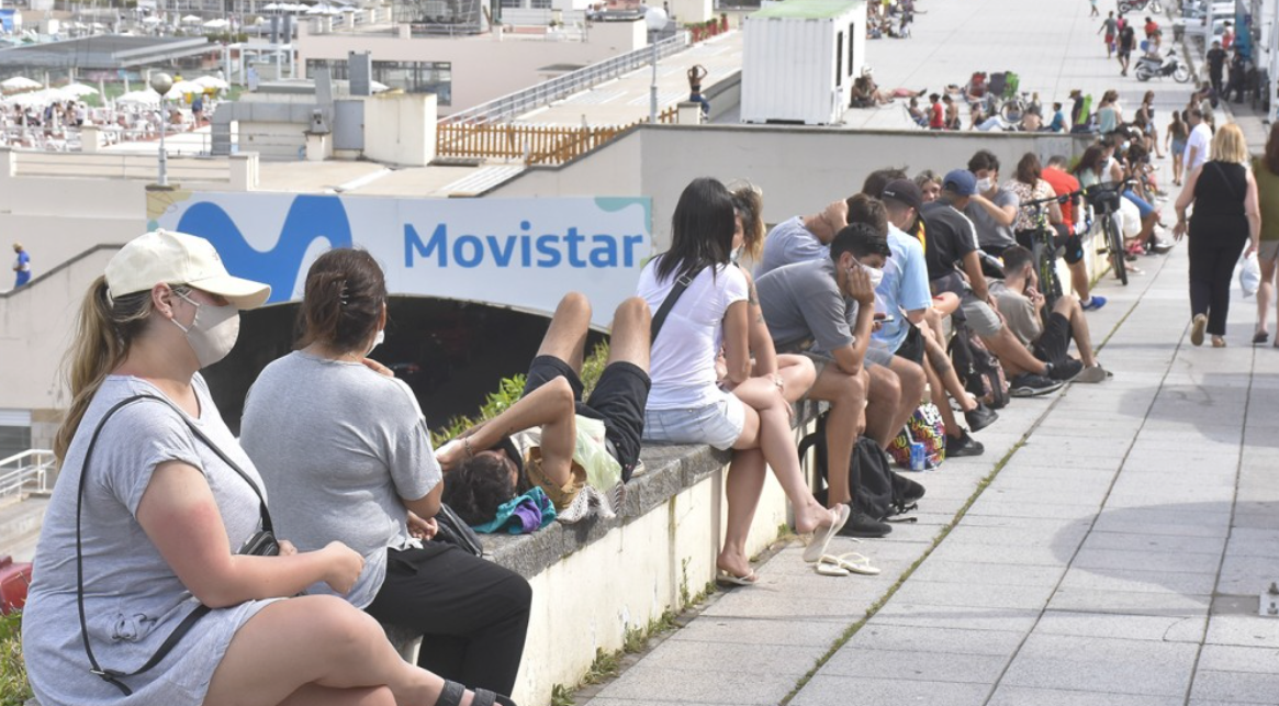 Mar del Plata: comenzaron a funcionar cuatro centros de testeo y uno de ellos es solo para automovilistas | Información General