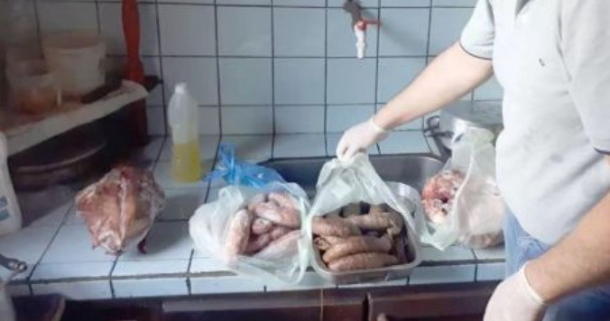 Botulismo en Misiones: "Si se salva, es milagro de Dios", dijo el familiar de una nena internada tras la muerte de tres personas | Información General