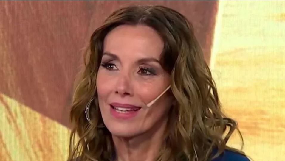 Desde Carlos Paz: el infartante topless de Viviana Saccone. “Soy una mujer que se ama” | Espectáculos