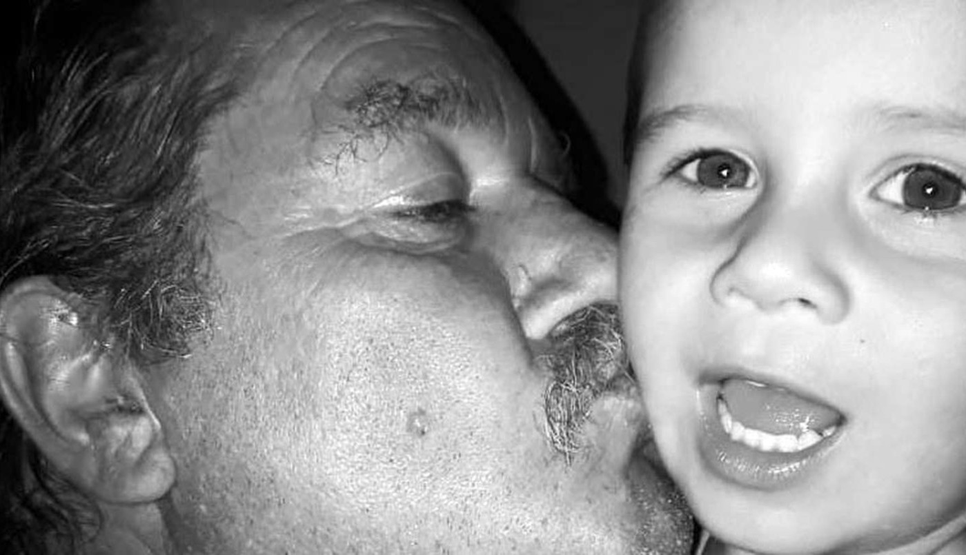 El abuelo de Lucio Dupuy se tatuó la cara de su nieto asesinado en el pecho | Información General