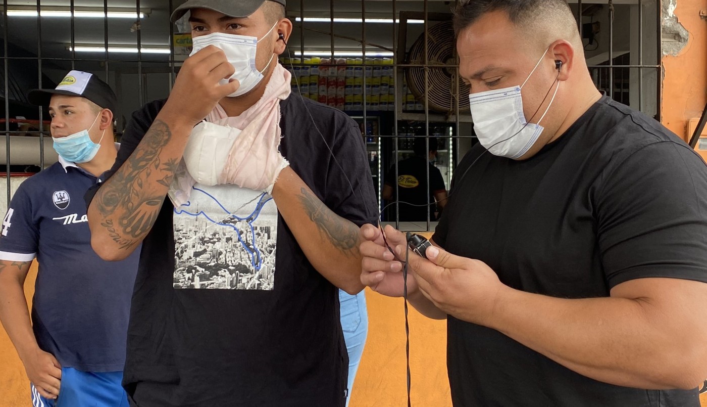 Luego de que un cadete perdiera 4 dedos en un robo, el dueño del local eliminó el servicio para proteger a sus empleados | Información General