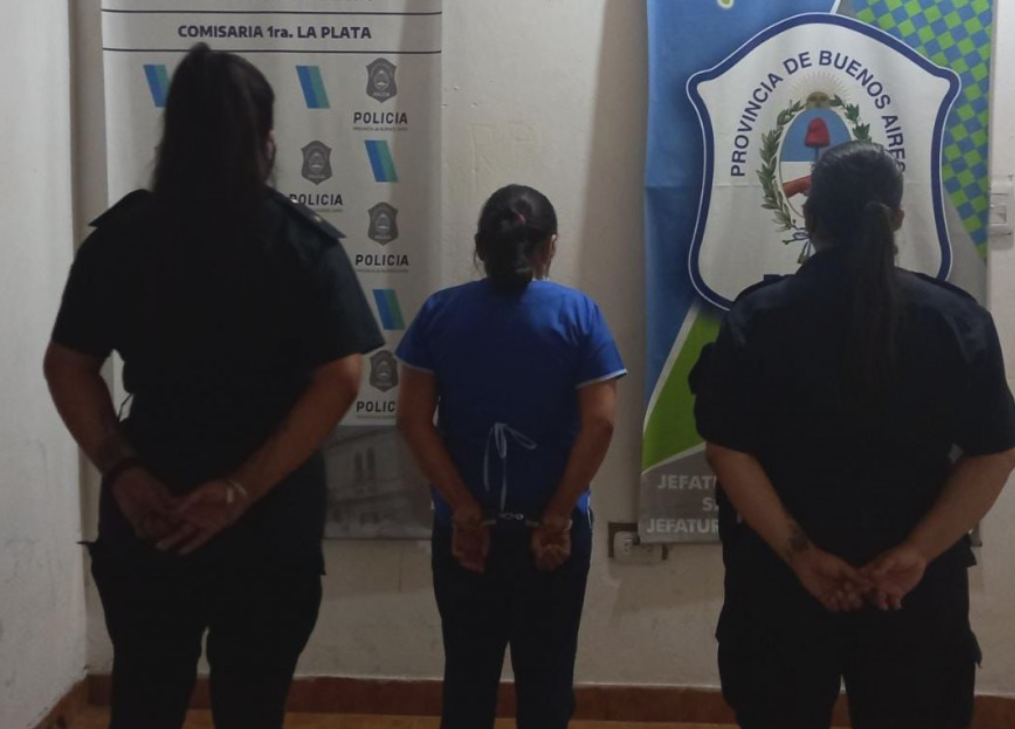 La Plata: una enfermera fue detenida por robar el celular de una paciente fallecida | Información General