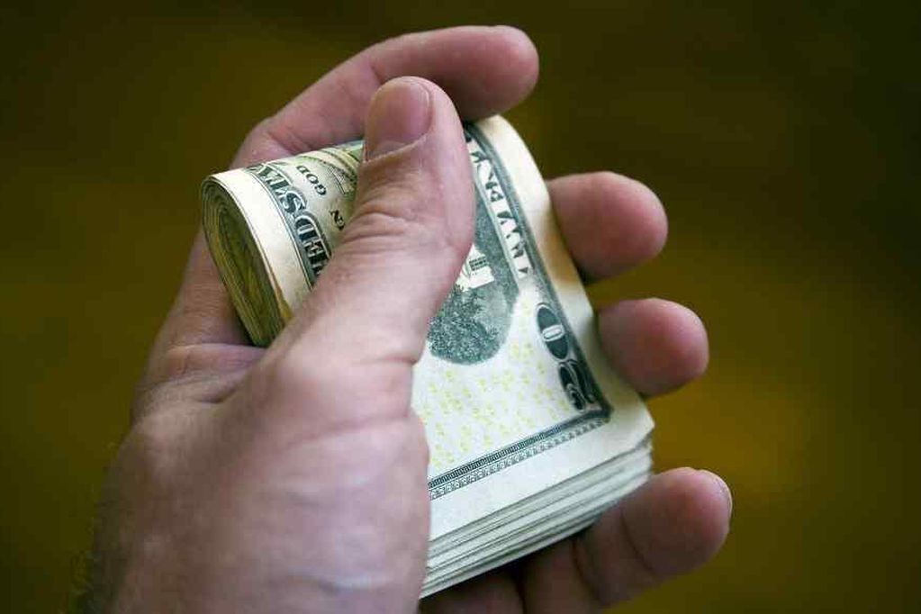 El dólar blue marca un nuevo récord: diferencia de 110% con la cotización oficial | Economía y negocios