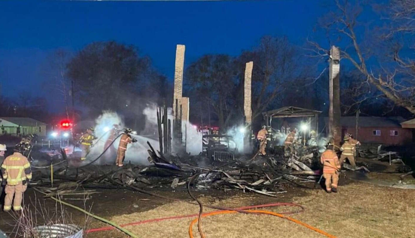 Un nene de 2 años salvó a su familia de un incendio: los padres estaban sin olfato por covid | Internacionales