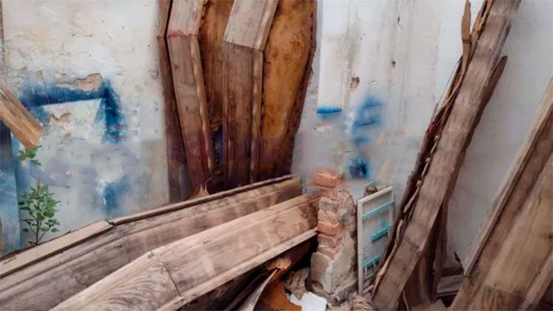 Misterio por el hombre que convivía en una casa con 4 ataúdes | Información General