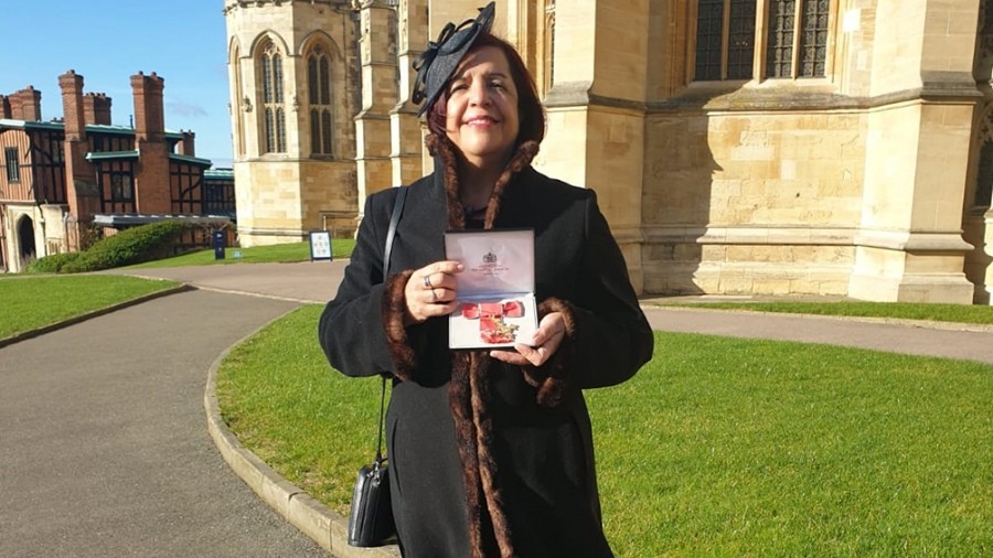 La patóloga argentina Marta Cohen recibió el título de la Excelentísima Orden del Imperio Británico | Información General