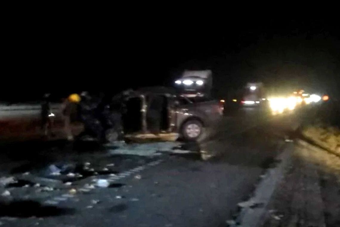 Murió una familia en un choque en la ruta 3: las víctimas son el papa, sus dos hijos y la tía | Información General