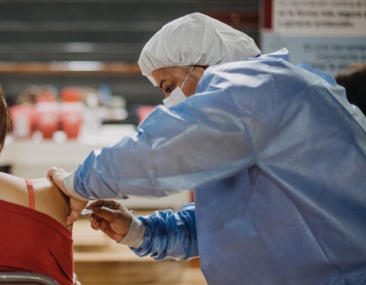 Coronavirus: quiénes comenzarán a recibir la cuarta dosis de la vacuna en marzo | Información General