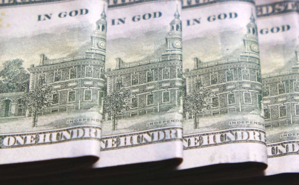 Burló el cepo cambiario haciéndose pasar por directivo de importantes empresas: compró miles de dólares y terminó preso | Información General