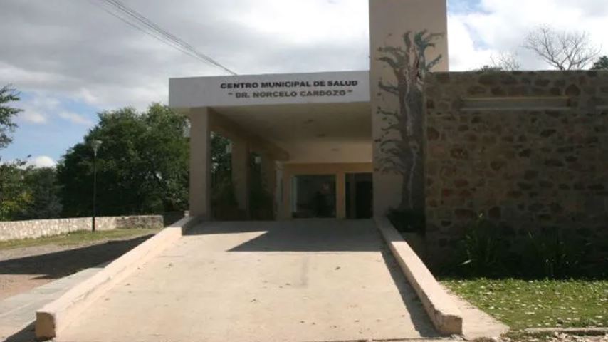 Tragedia en Córdoba: chocó su cabeza con la de otro jugar en un partido de fútbol y murió | Información General