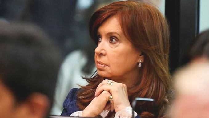 Ocaña presentó un recurso de "queja" ante la Corte por la doble jubilación de privilegio Cristina Kirchner | Información General