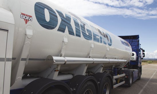 Superbono de 500 mil pesos para los choferes que transportan oxígeno | Economía y negocios