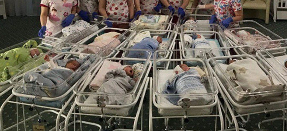 Subrogación de vientre: viajaron a Ucrania para buscar a sus bebés y no pueden regresar a la Argentina | Información General