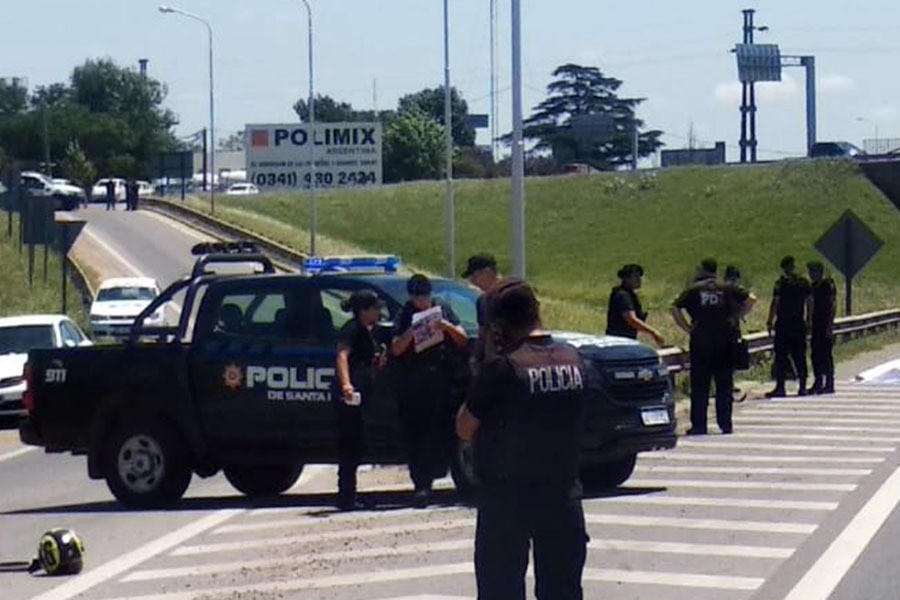 Se le cruzó una paloma, pegó el volantazo y dio impresionante vuelco | Rosario y la región