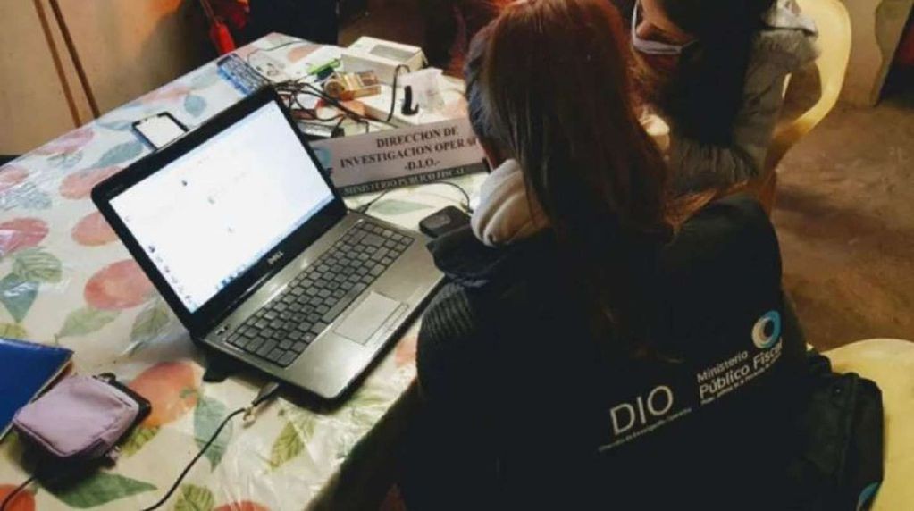 Un cura fue detenido por difundir pornografía infantil | Información General