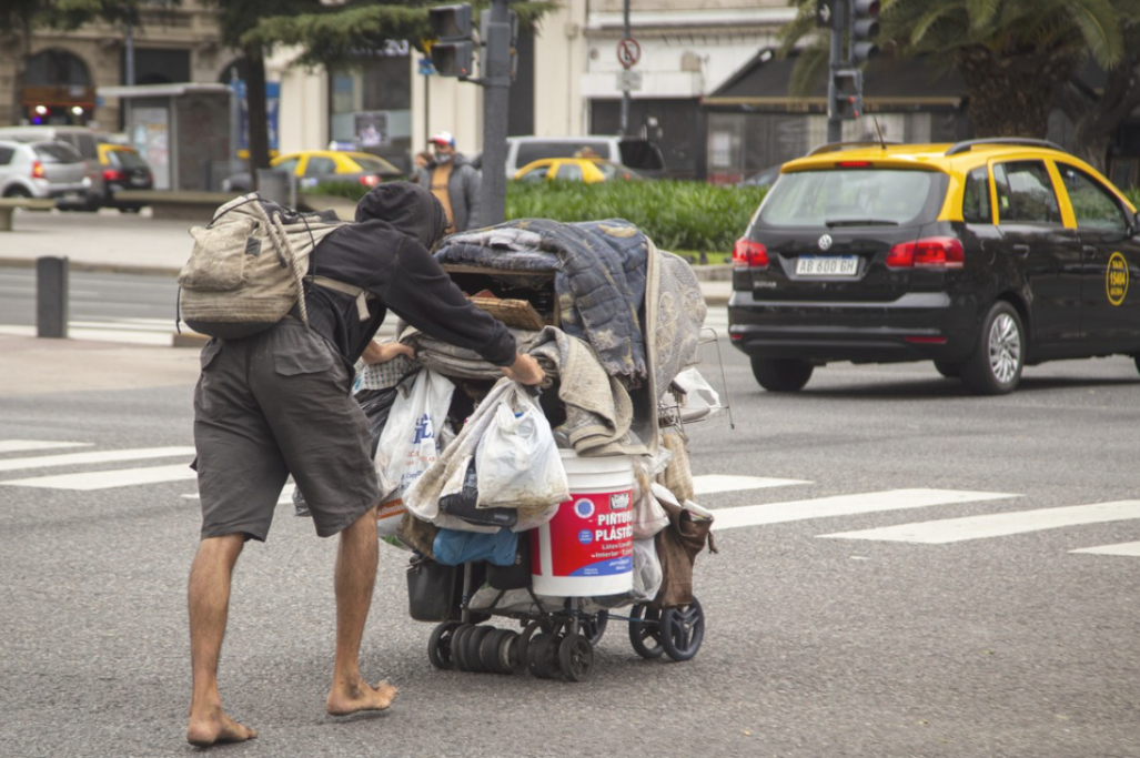 Una familia tipo necesitó en febrero ingresos por $83.807 mensuales | Economía y negocios
