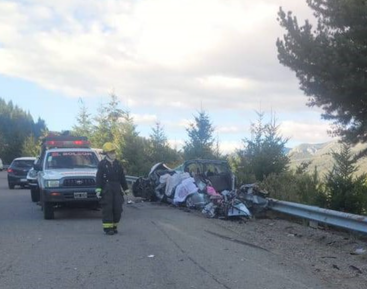 Tres santafesinos murieron en un trágico accidente en El Bolsón | Información General