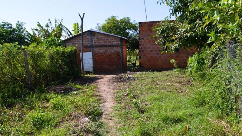 Lo encontraron muerto en el baño de su casa con los genitales mutilados | Información General