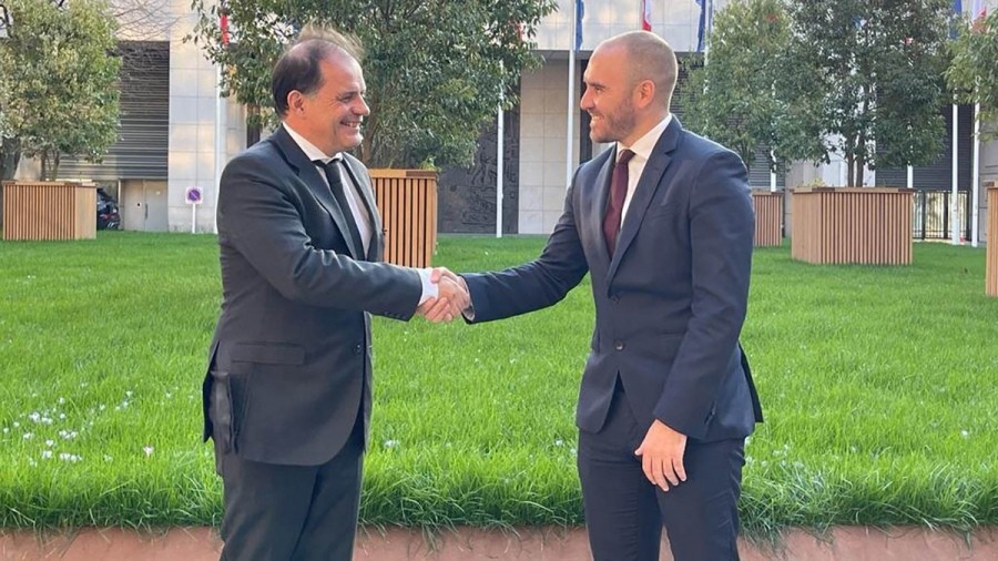 Se acordó con el Club de París la extensión de entendimiento para el pago a los acreedores | Política