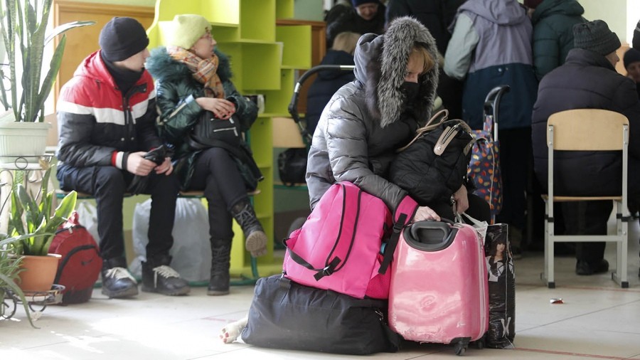 Más de 3,5 millones de personas huyeron de Ucrania en menos de un mes de guerra | Internacionales