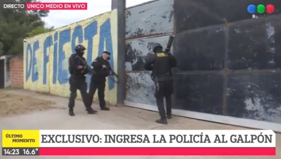 Finalmente el fiscal firmó el allanamiento y se pudo recuperar el auto que había sido robado | Rosario y la región