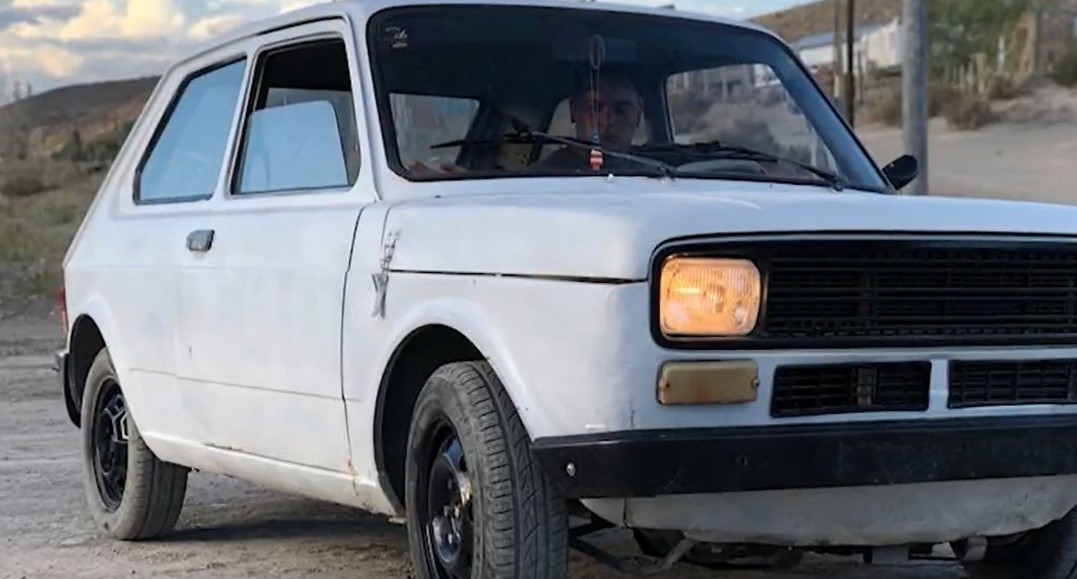 Rifó su auto para terminar la carrera universitaria | Información General