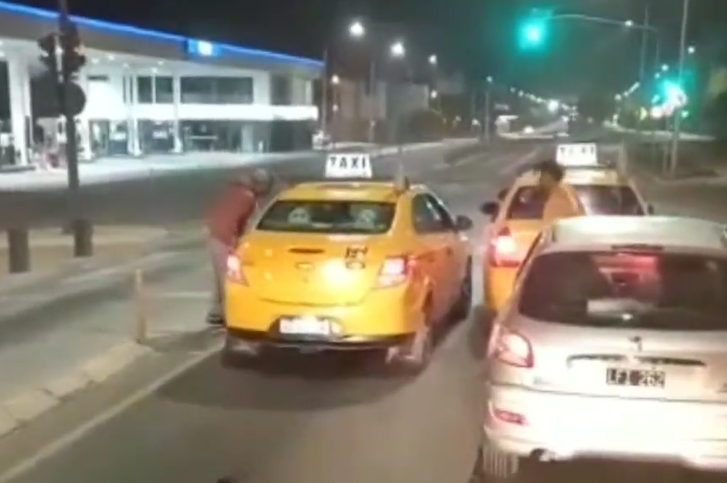 Relatos Salvajes en Neuquén: Un taxista le disparó en el pie a un hombre tras una discusión | Información General