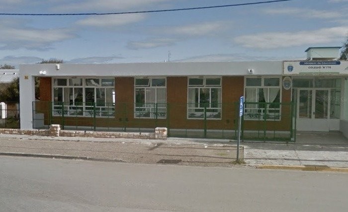 Padre fue al colegio y golpeó a dos compañeras de su hija tras acusarlas de hacerle bullying | Información General