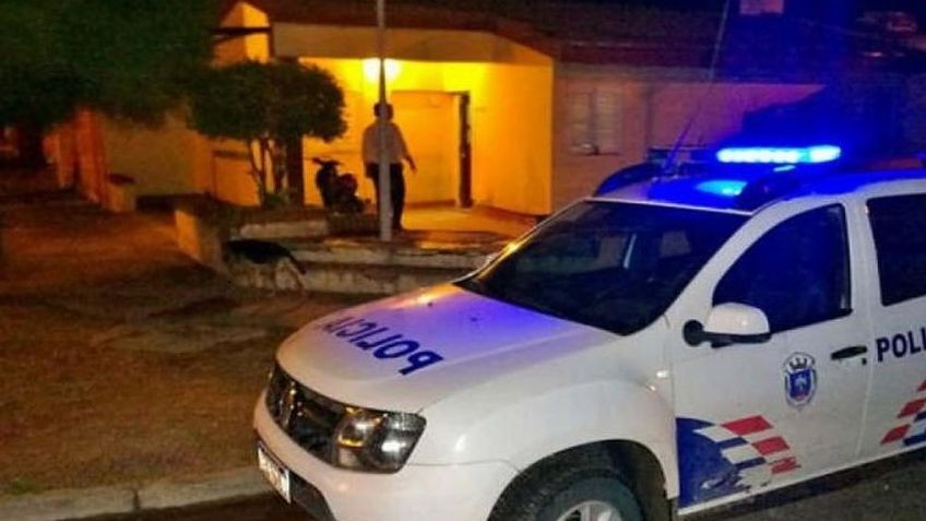 Un joven golpeó a su novia porque un amigo quiso bailar con ella: "Vos sos mía" | Información General