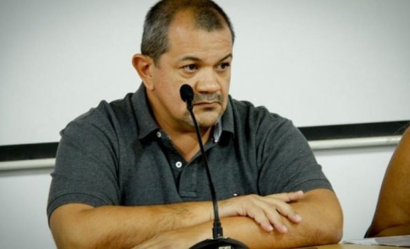 Martín Lucero: “Después de dos años de pandemia, parece irrisorio que sigamos metiendo volantazos en la educación” | Rosario y la región