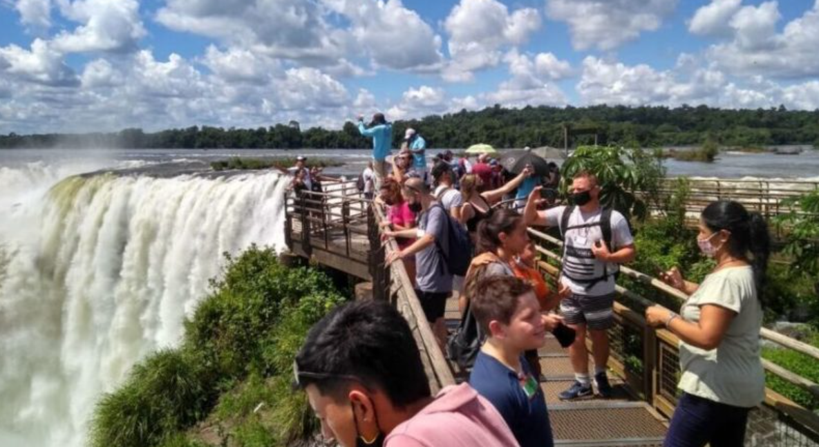 Semana Santa: Se espera un movimiento turístico récord en todo el país | Información General