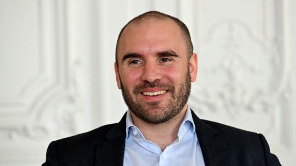 Advertencia del FMI, tras la inflación del 6,7% de marzo: "Paraliza la economía" | Economía y negocios