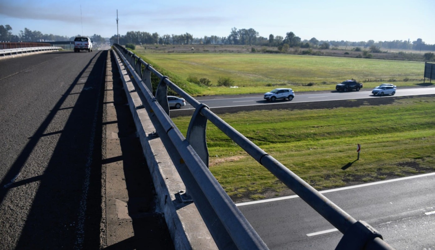 La autopista más peligrosa del país: una década de robos, muertes y desidia política | Rosario y la región