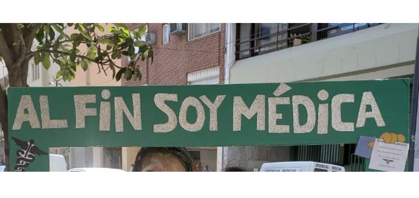 Prohibieron a una médica atender a un paciente que no podía pagar: "Lo suturé igual y renuncié" | Información General