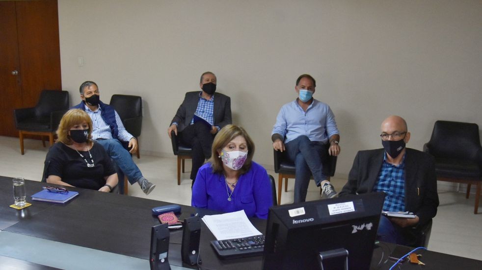 Media hora más de clases: los docentes escucharán la propuesta de la provincia | Información General