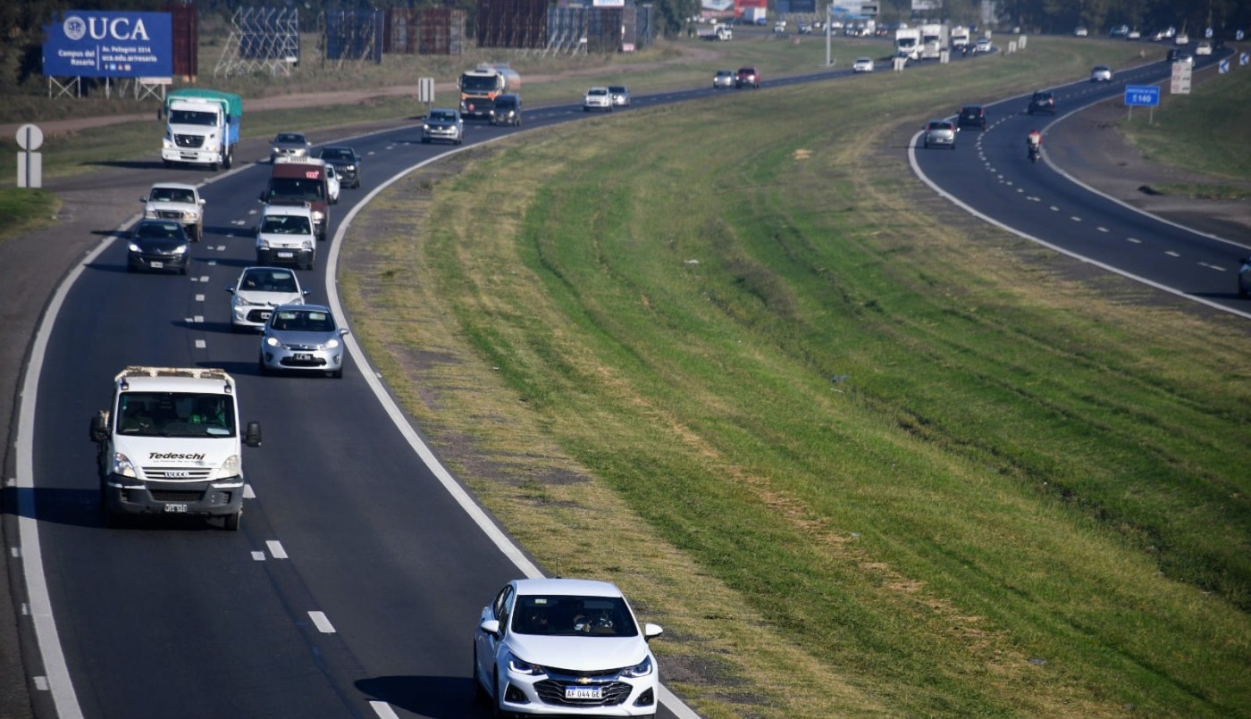 Santacroce anunció la iluminación del tramo Rosario-Funes de la Autopista, antes de fin de año | Rosario y la región