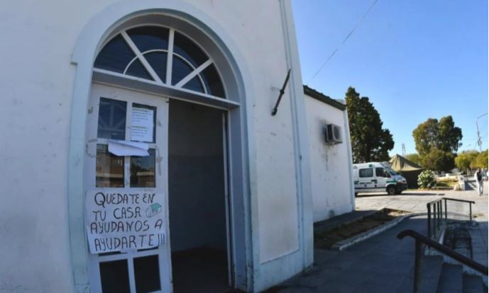 Chubut: denunciaron a un pediatra por golpear a un padre que reclamaba atención para su hija | Información General