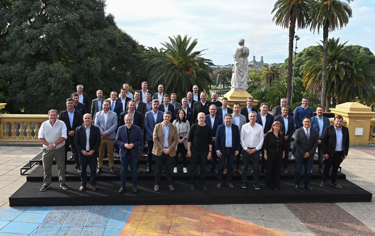 Javkin junto a Larreta en una cumbre por el cambio climático en Buenos Aires | Política