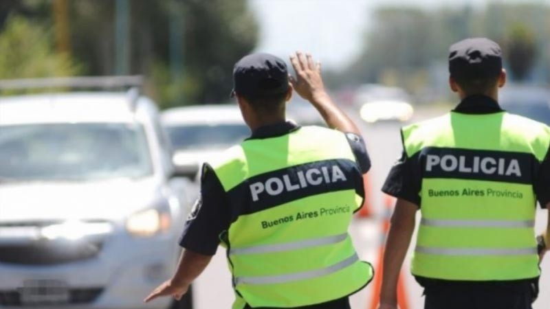 Desafectaron a tres policías acusados de cobrar coima a través de Mercado Pago | Información General