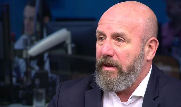 Nuevo "cuento del tío" telefónico a un diputado con la excusa de la vacun | Información General