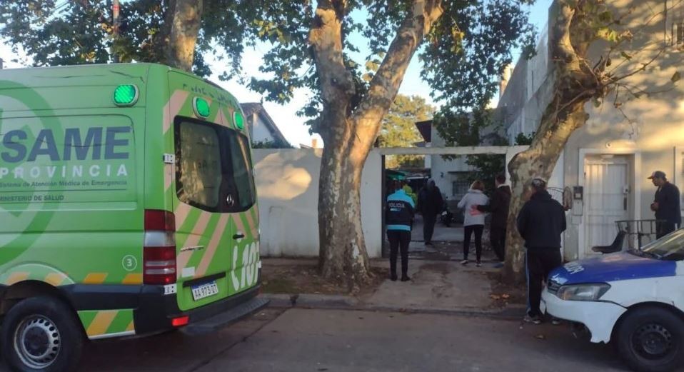 Horror: Se le trabó la bufanda en una máquina amasadora y murió asfixiada | Información General