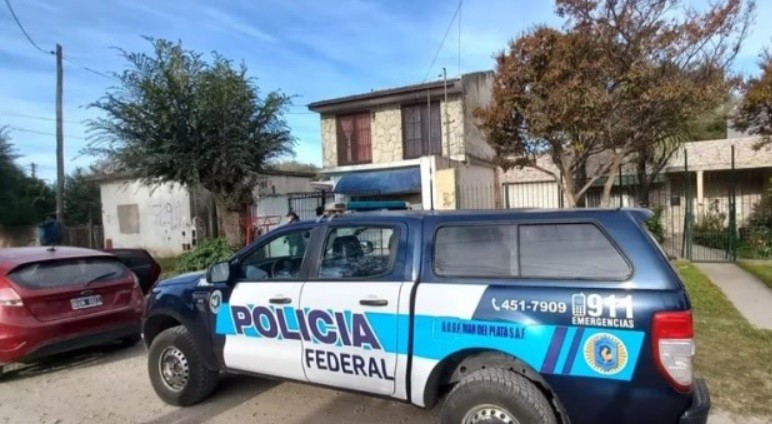 Mujer tenía cautiva a una adolescente y la obligaba a prostituirse | Información General
