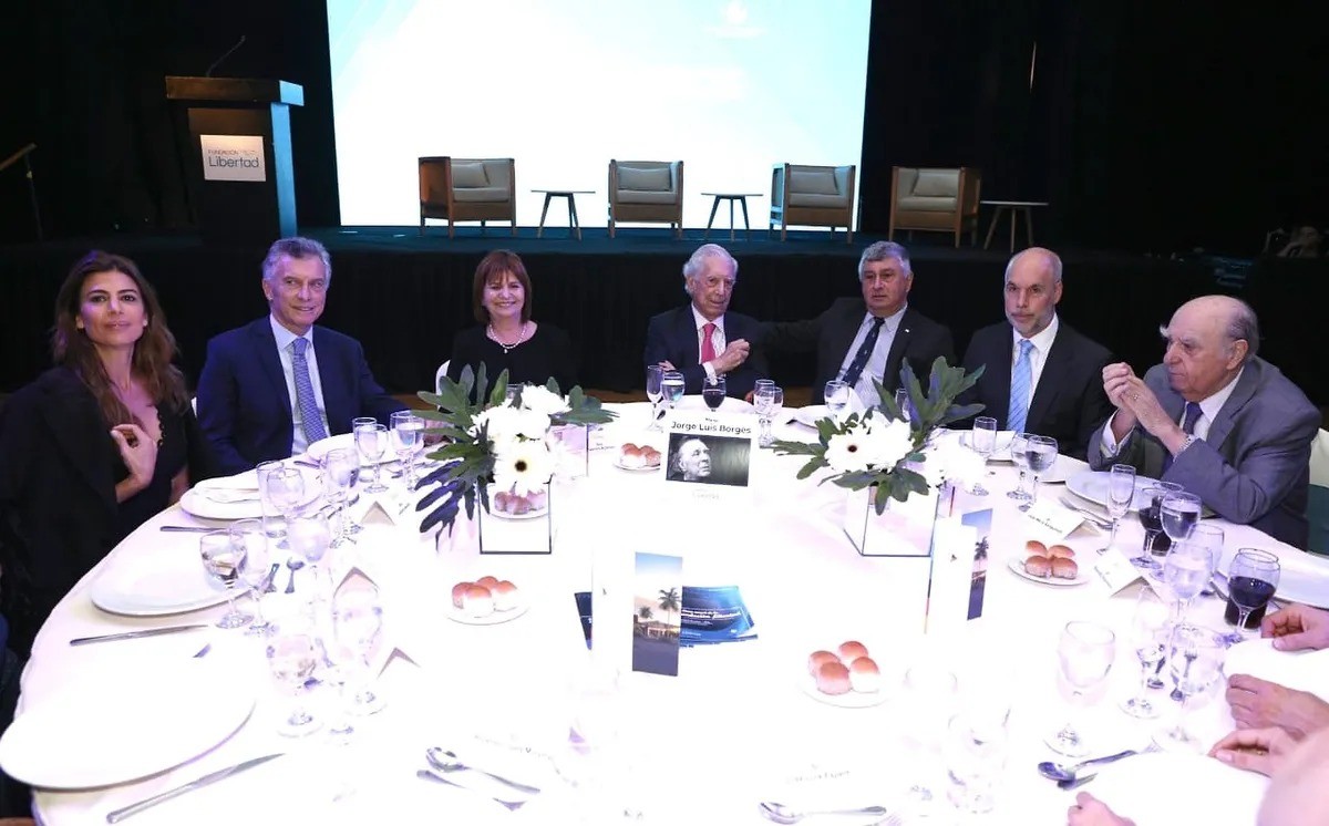 Macri, Sanguinetti y Vargas Llosa le dieron marco a la cena anual de la Fundación Libertad | Política