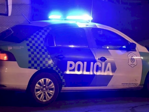 Un policía mató a balazos a su novia en su casa de Monte Grande y luego se quitó la vida | Información General